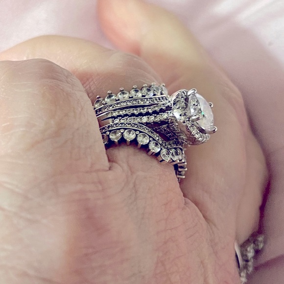 Sterling Silver Engagement & Wedding Rings in heavy sterling! Gorgeous on hand! - Picture 6 of 11